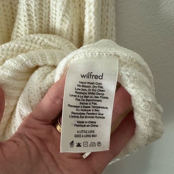 Aritzia Wilfred Cream Chenille Sweater - Picture 4 of 5